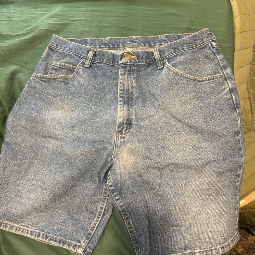 Vintage Wrangler Classic Blue Denim Shorts